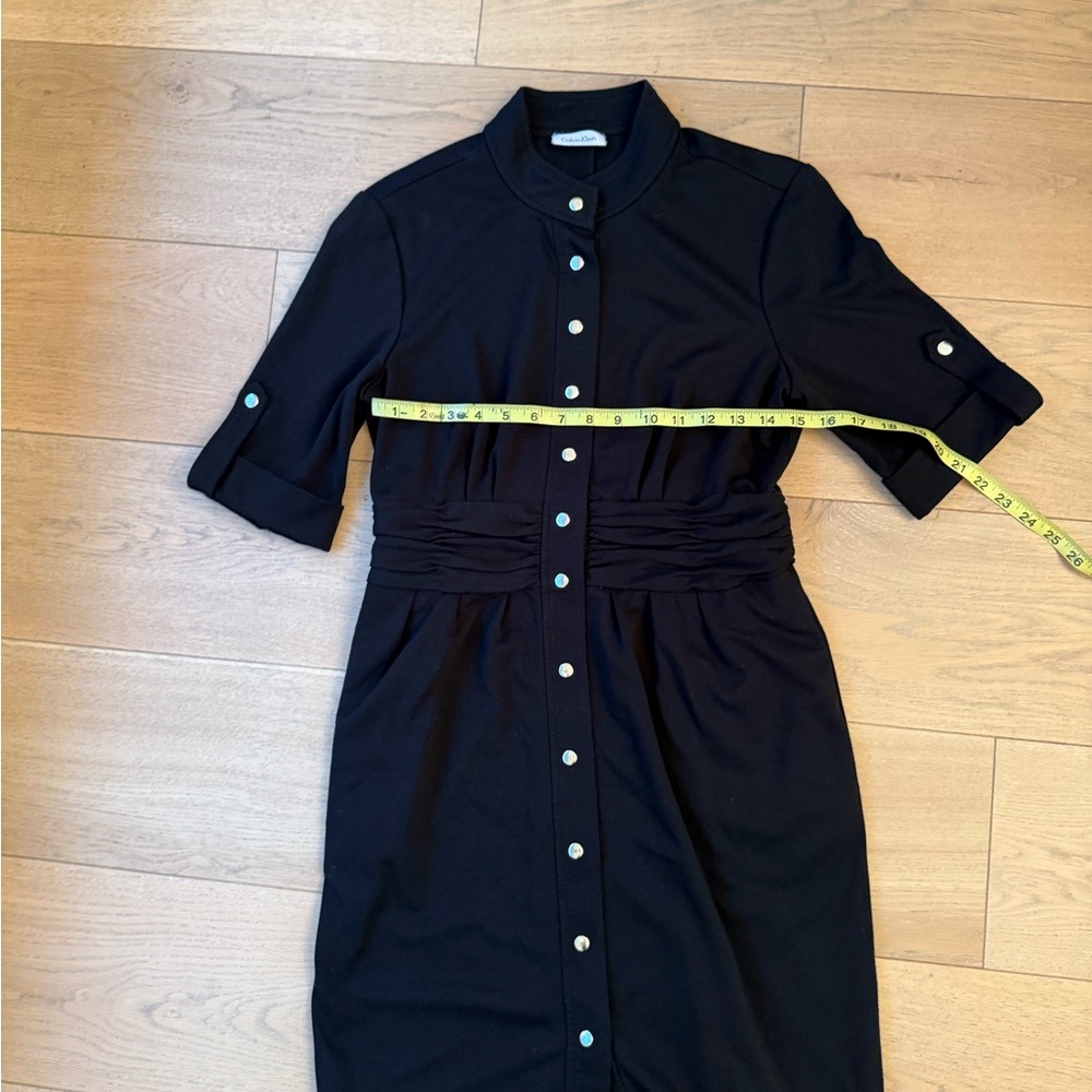 Calvin Klein Elegant Black Button-Up Dress